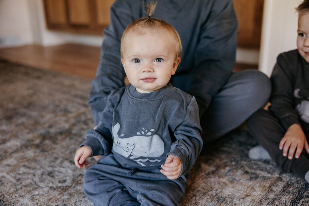 Moonstone Whale - Organic Cozy Graphic Sweatshirt & Jogger Set