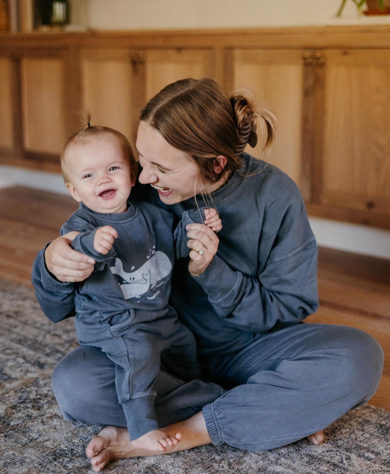 Moonstone Whale - Organic Cozy Graphic Sweatshirt & Jogger Set