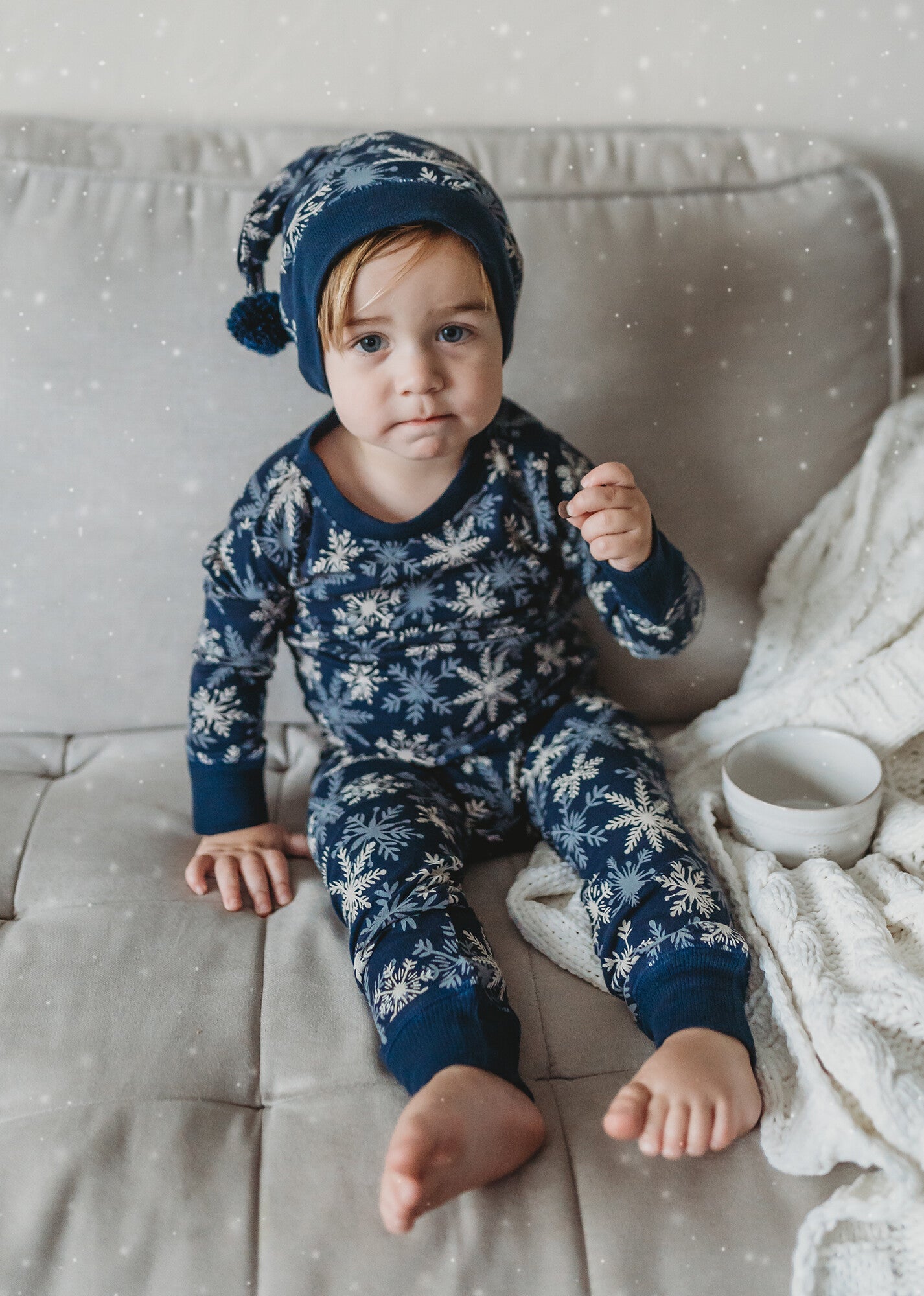 Snowflakes - Kids' Organic Holiday PJ & Cap Set