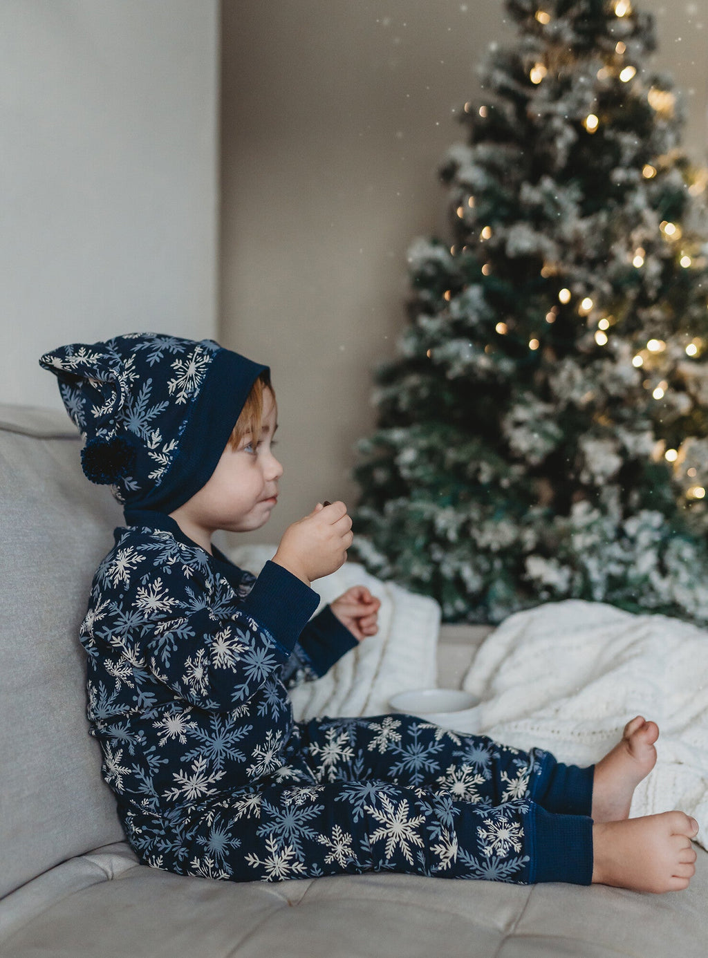 Snowflakes - Kids' Organic Holiday PJ & Cap Set