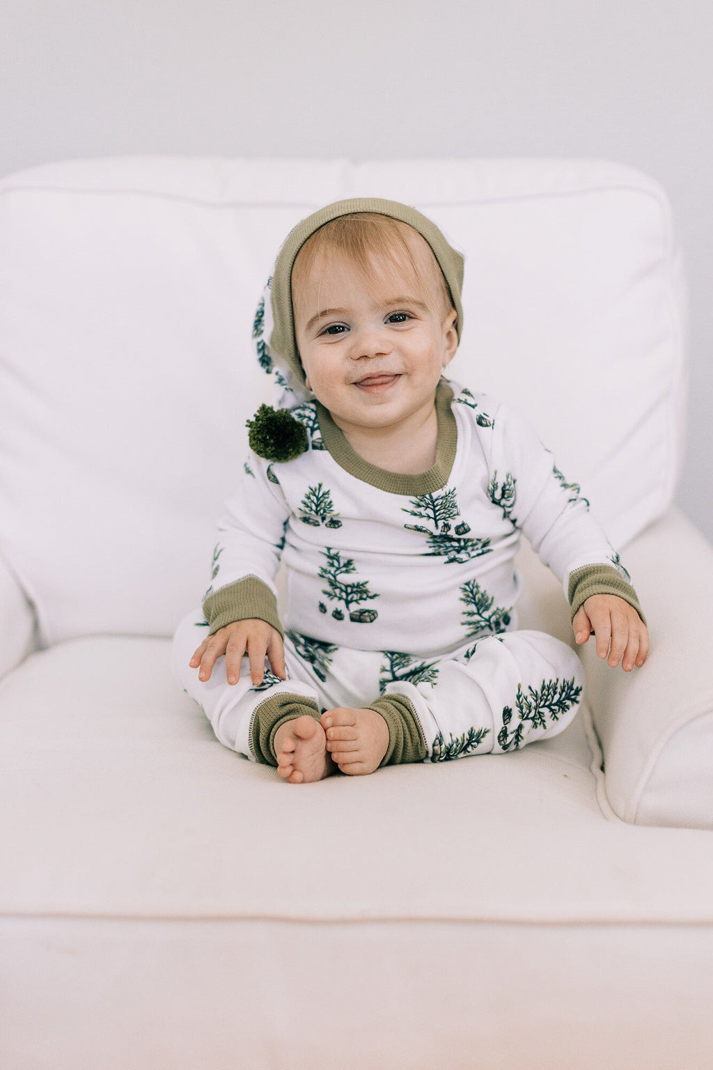 Under The Tree - Kids' Organic Holiday PJ & Cap Set
