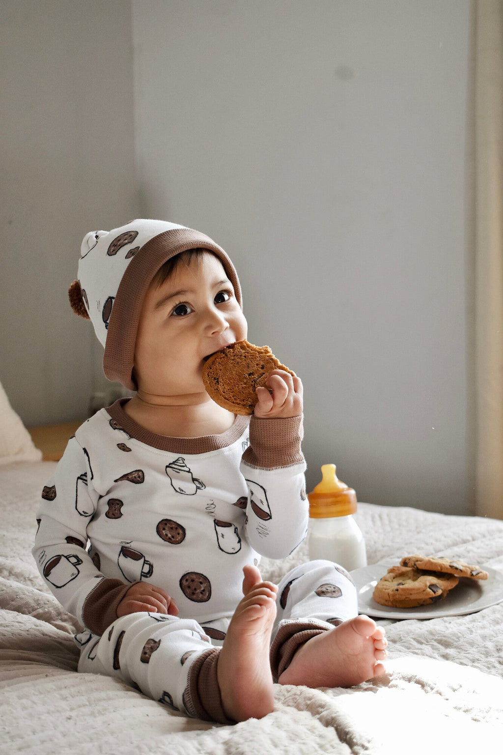 Waiting For Santa - Kids' Organic Holiday PJ & Cap Set