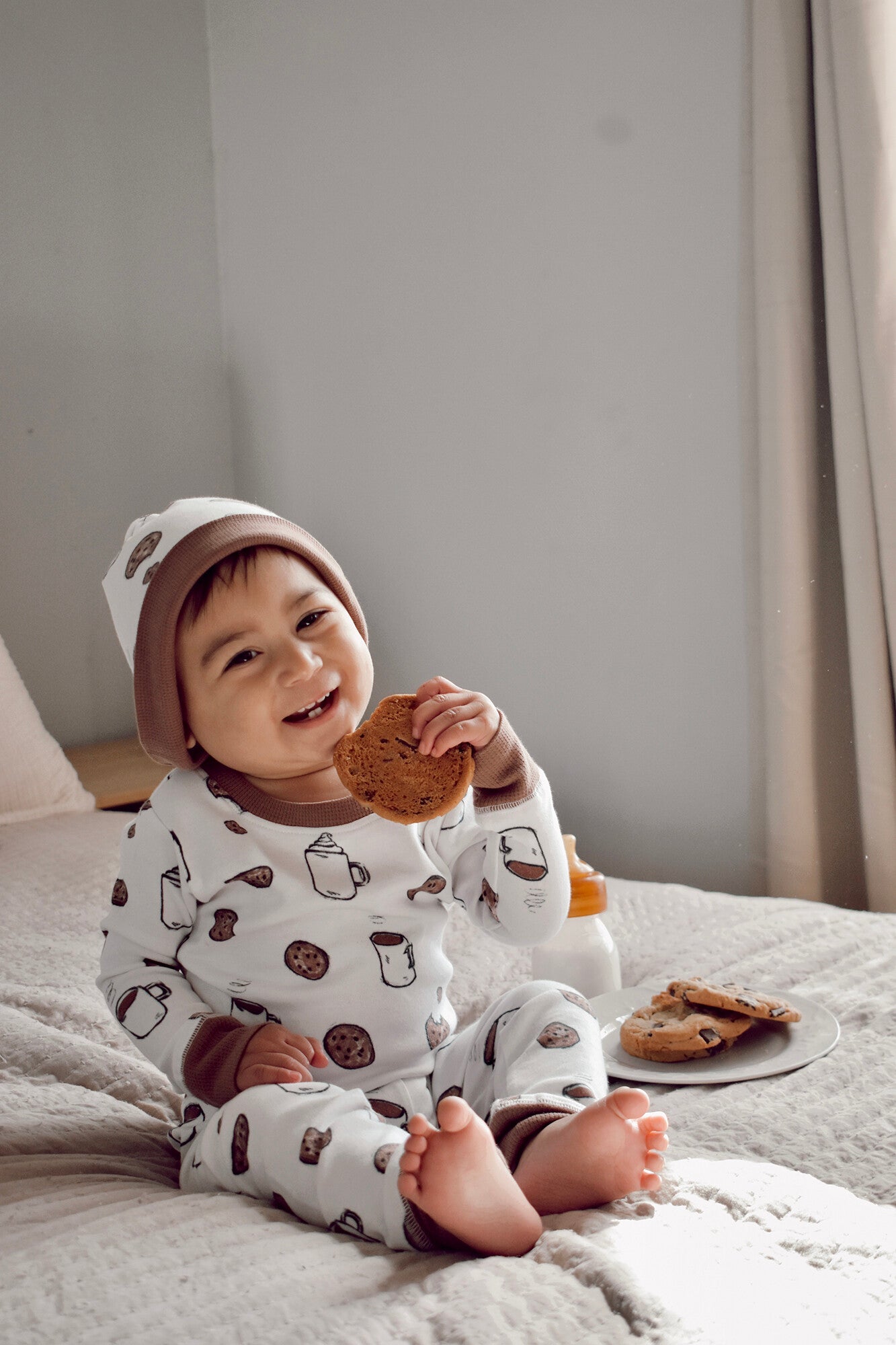 Waiting For Santa - Kids' Organic Holiday PJ & Cap Set