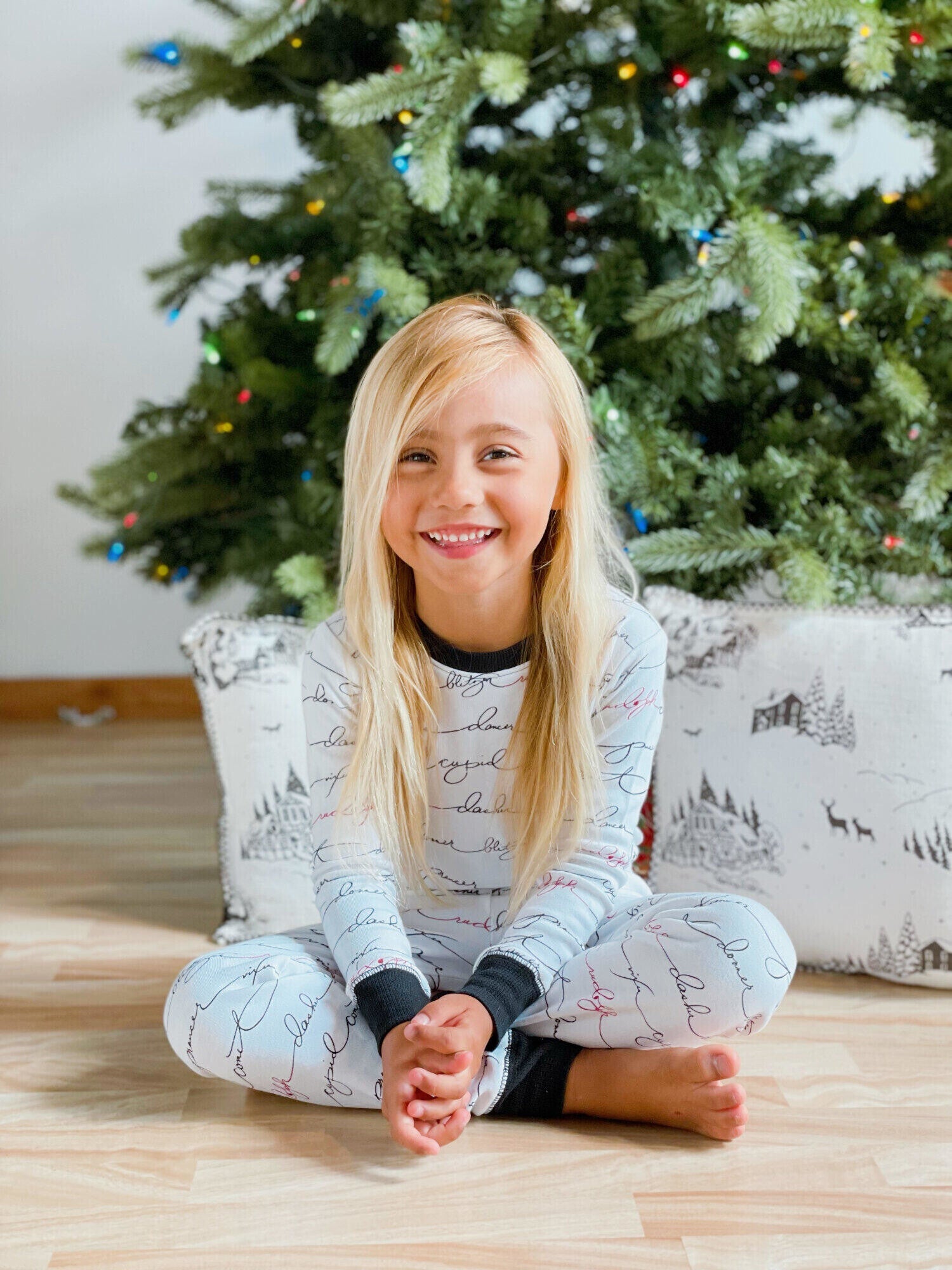 Writing Reindeer - Kids' Organic Holiday PJ & Cap Set