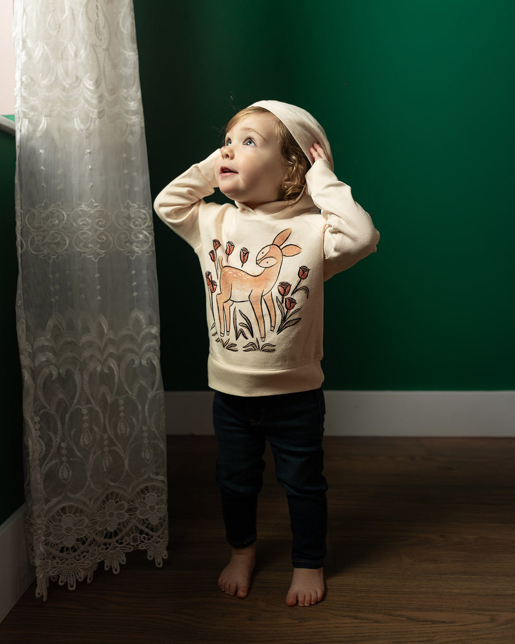 Doe-a-Deer Graphic - Kids' Organic Raglan Hoodie