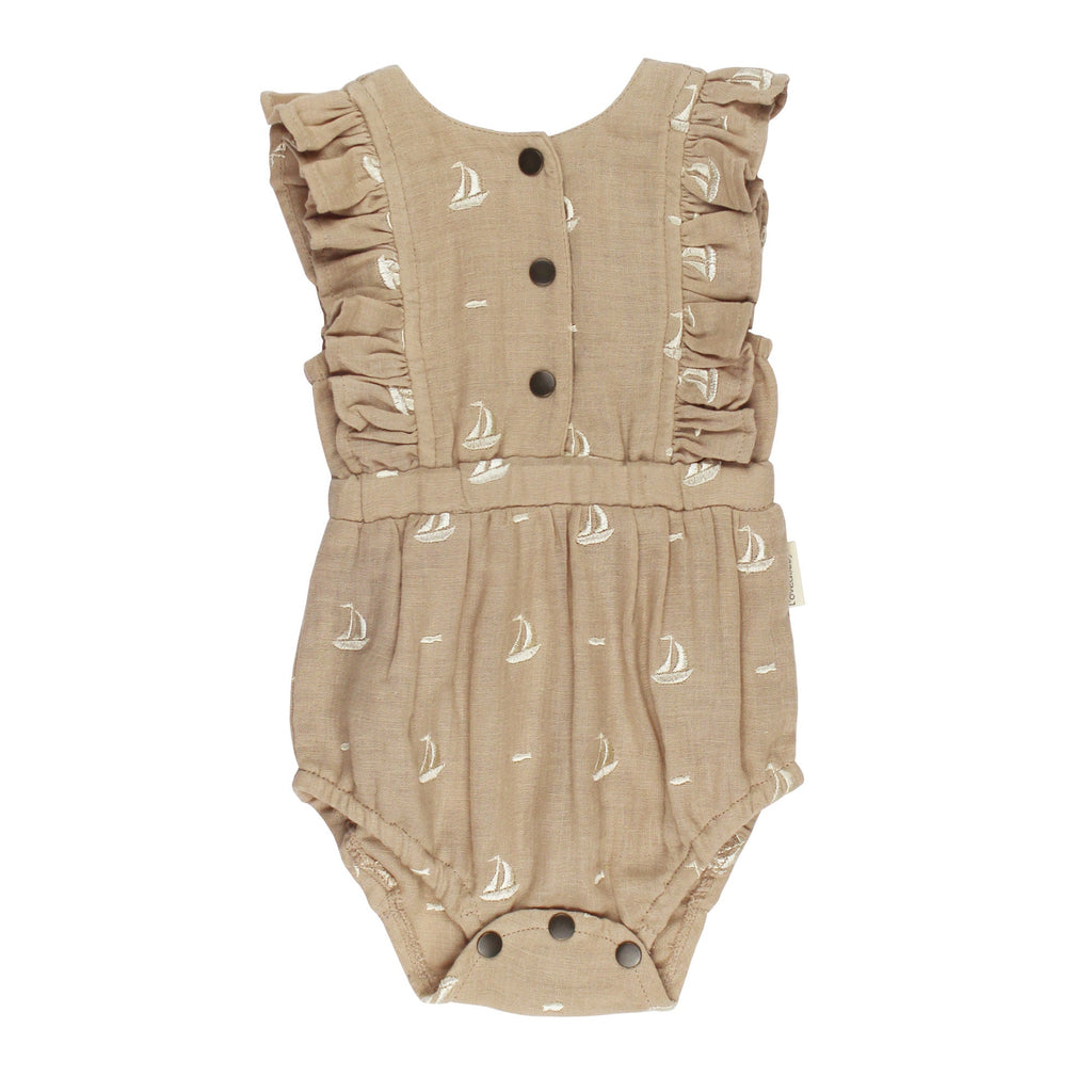 Oatmeal Sailboat - Organic Muslin Ruffle Bodysuit