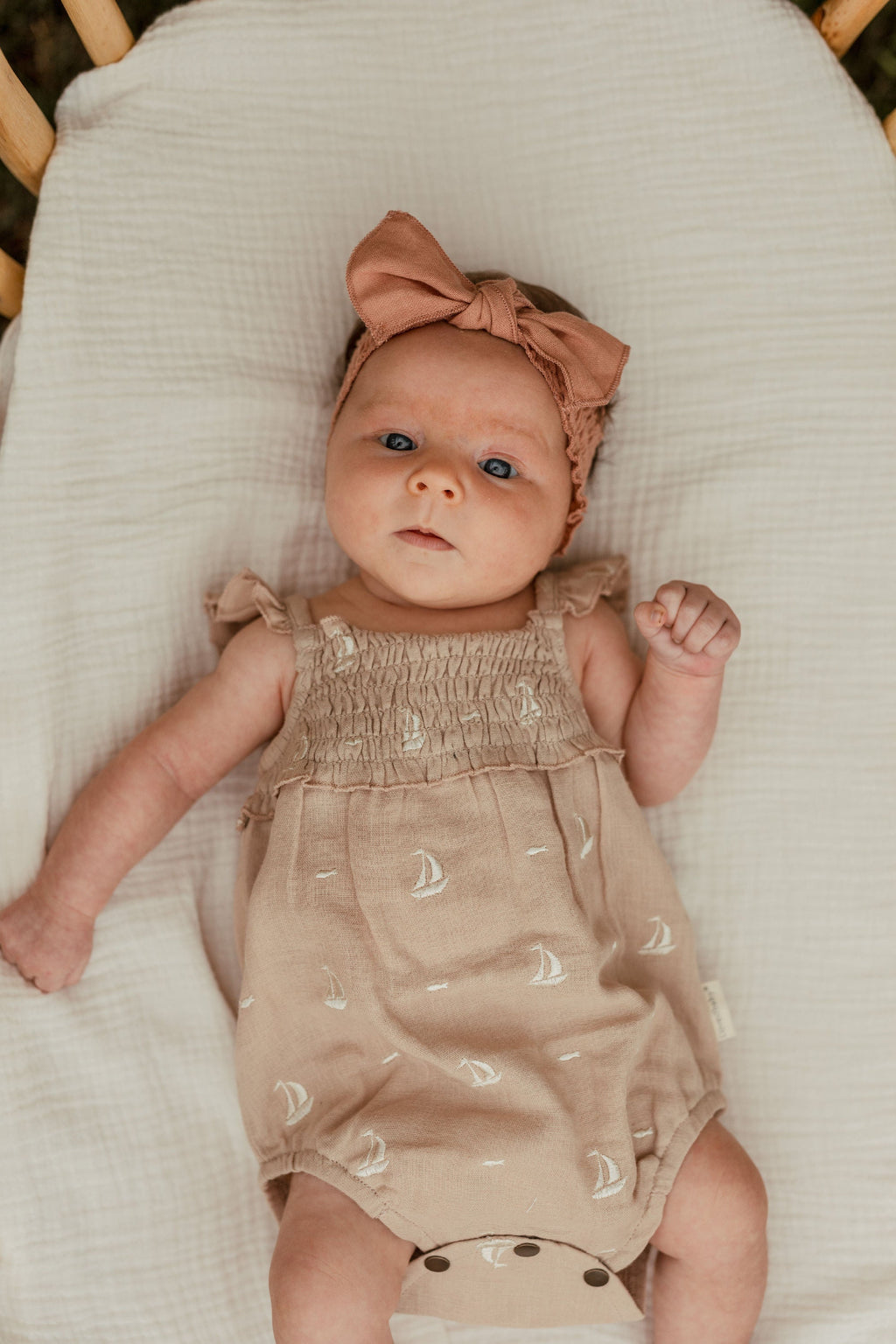 Oatmeal Sailboat - Organic Muslin Sleeveless Bodysuit