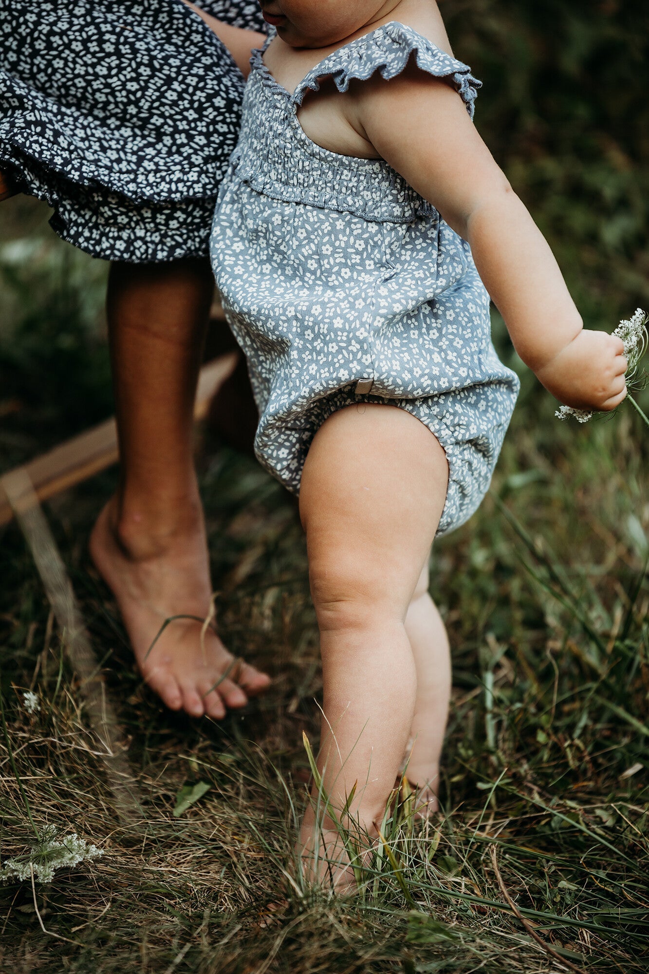 Blueberry Floral - Organic Muslin Sleeveless Bodysuit