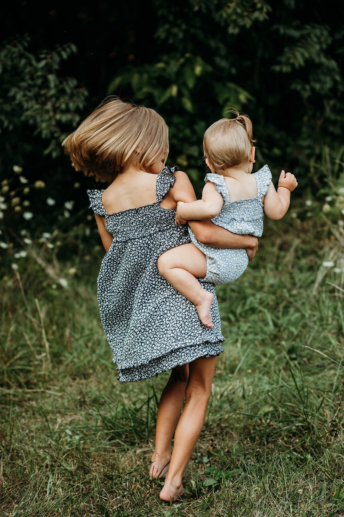 Blueberry Floral - Organic Muslin Sleeveless Bodysuit