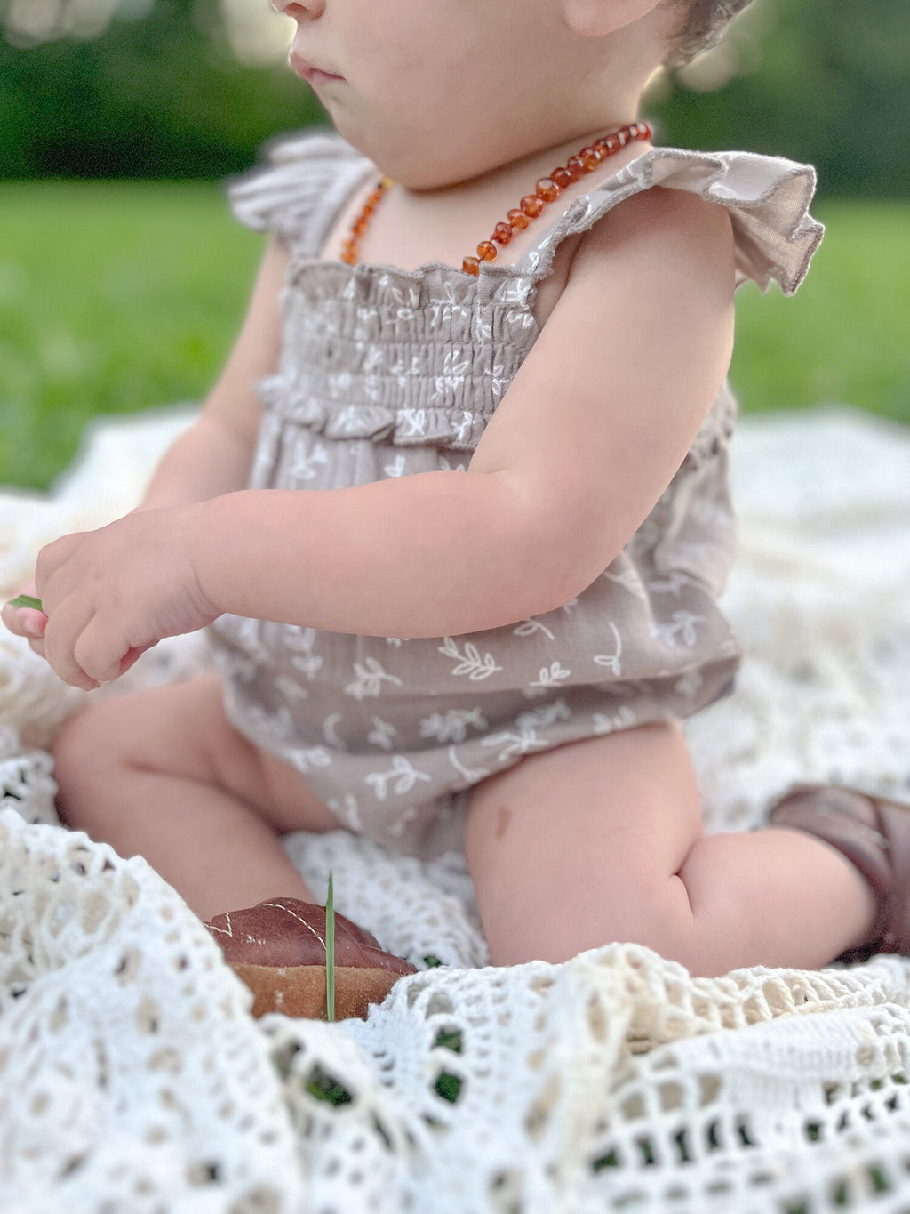 Fawn Leaves - Organic Muslin Sleeveless Bodysuit