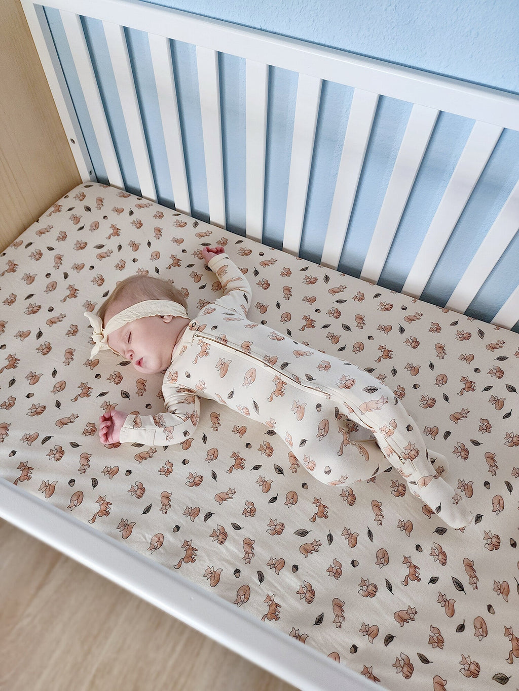 Foxy - Organic Crib Sheets