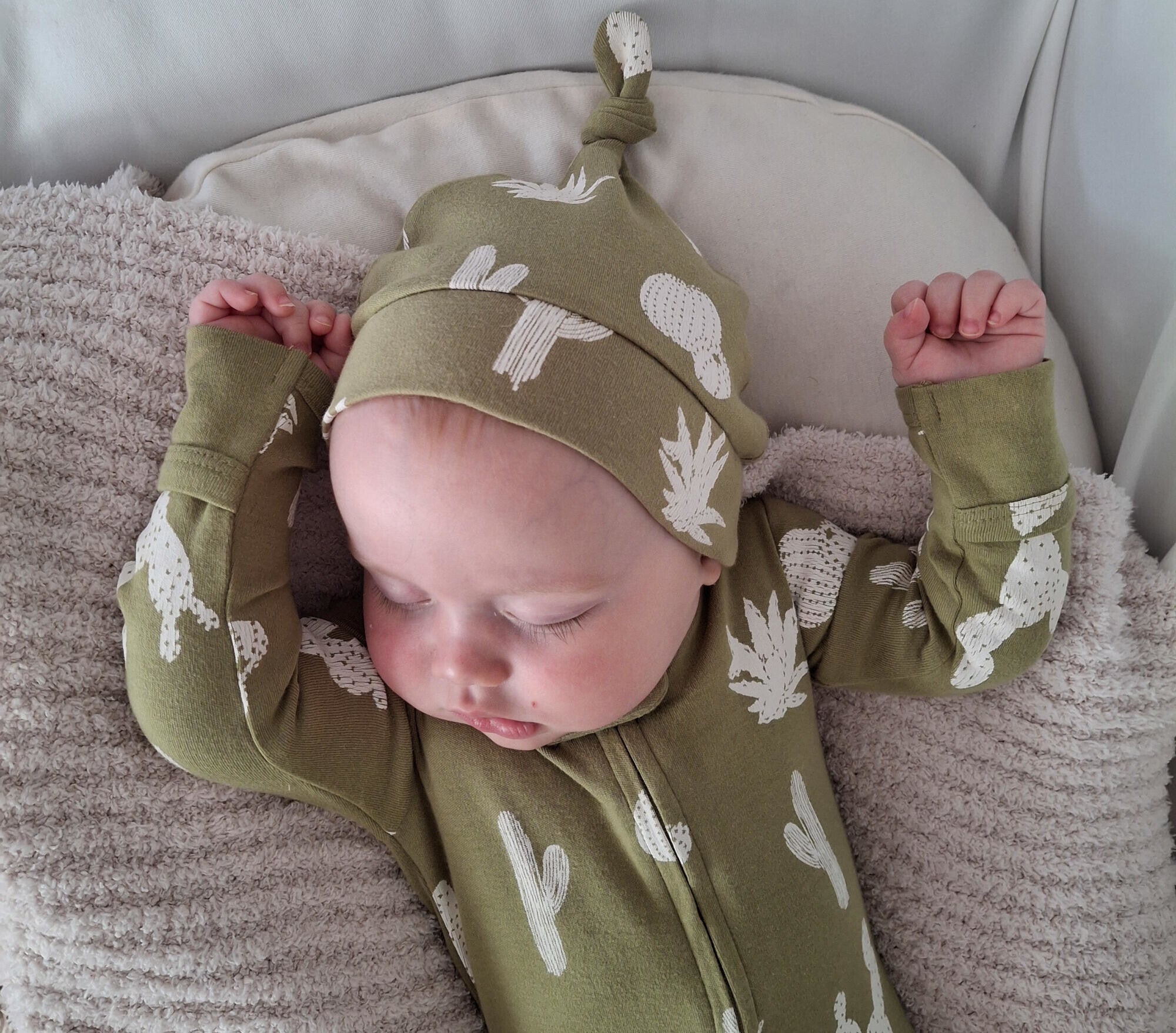 Sage Cactus - Organic Knotted Hat