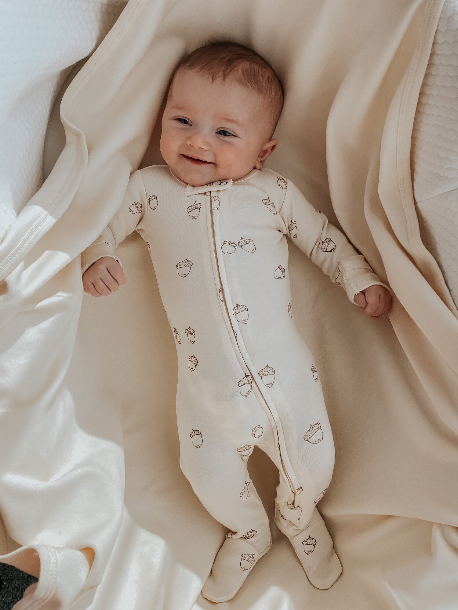 Buttercream Acorn - Organic Embroidered Zipper Footie