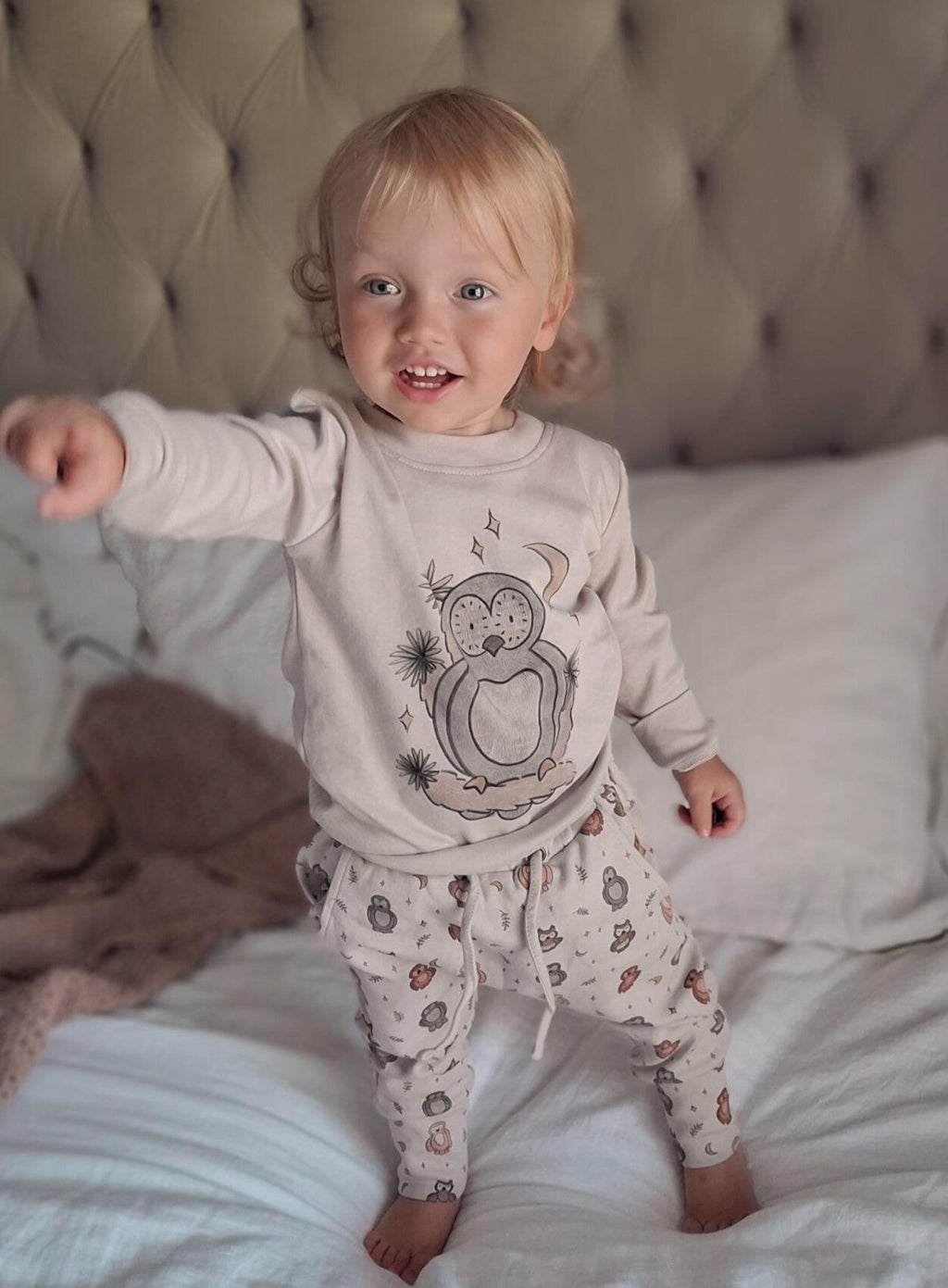 Owl Hoo? - Organic Sweatshirt & Jogger Set