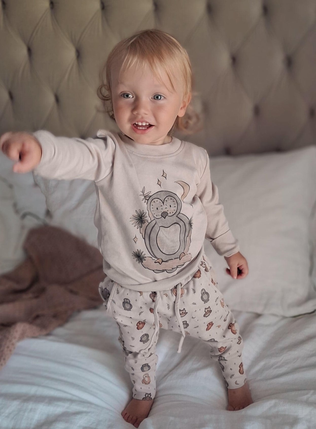 Owl Hoo? - Organic Sweatshirt & Jogger Set