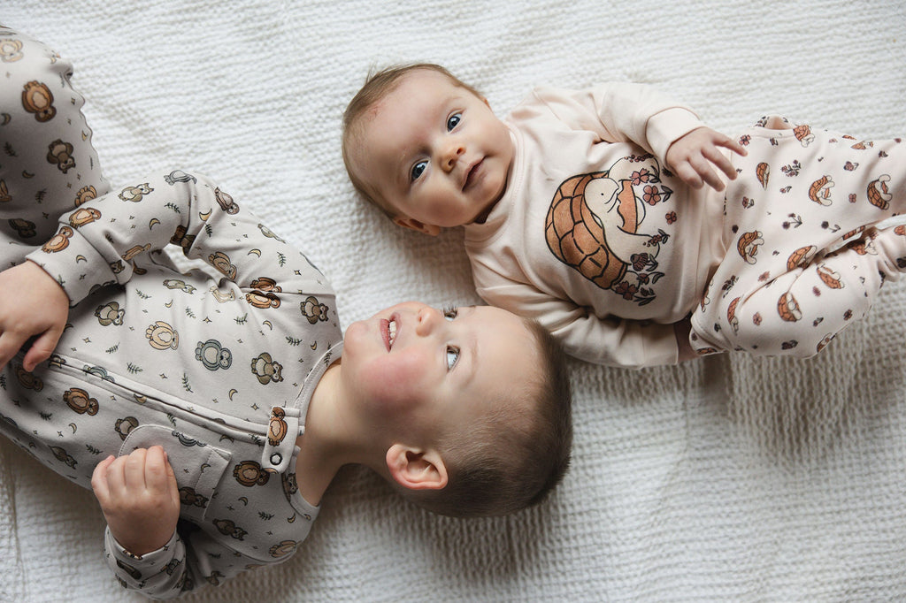 Tiny Tortoise - Organic Sweatshirt & Jogger Set
