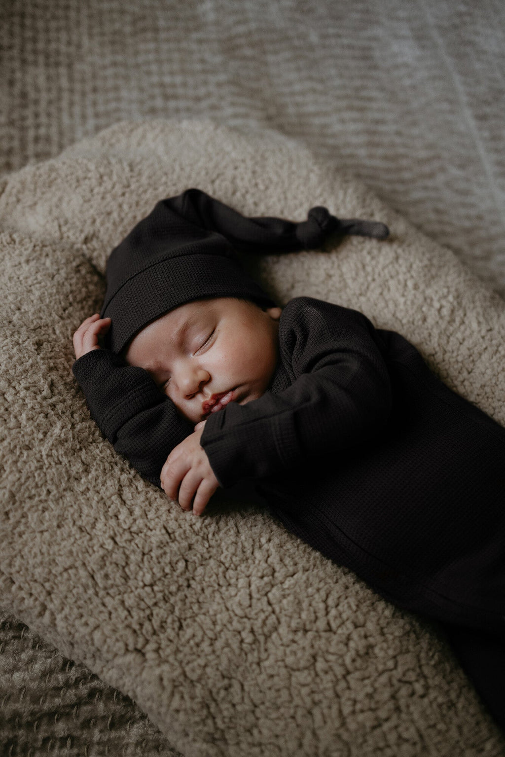 Black - Organic Thermal Zipper Footie