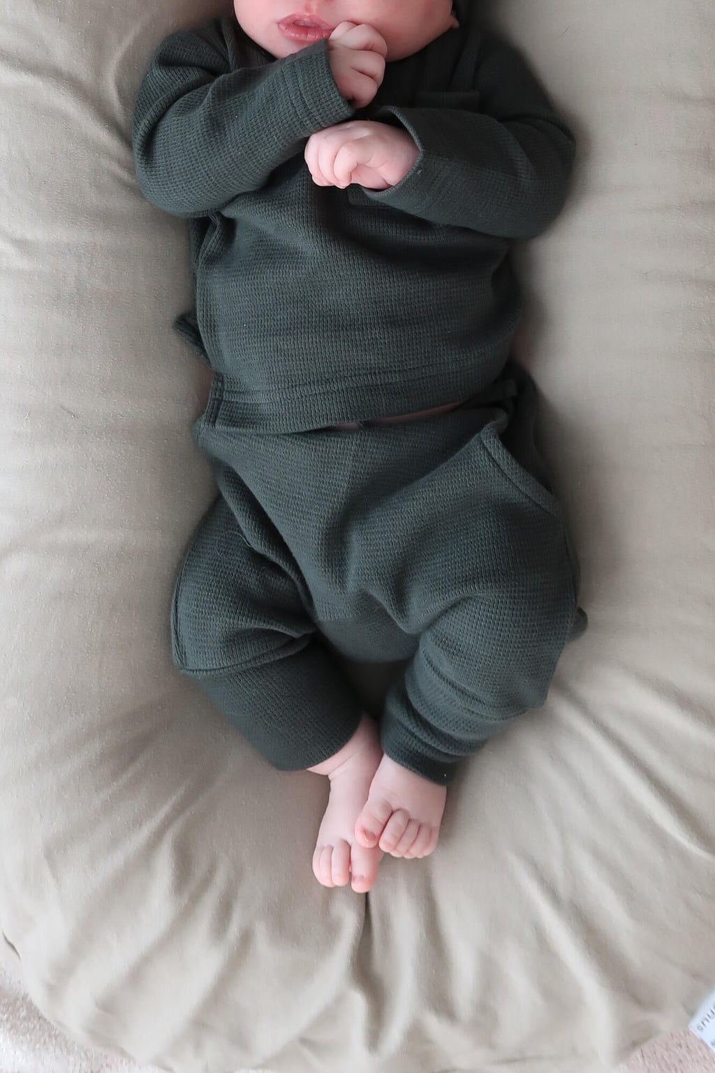Evergreen - Organic Thermal Henley & Jogger Set