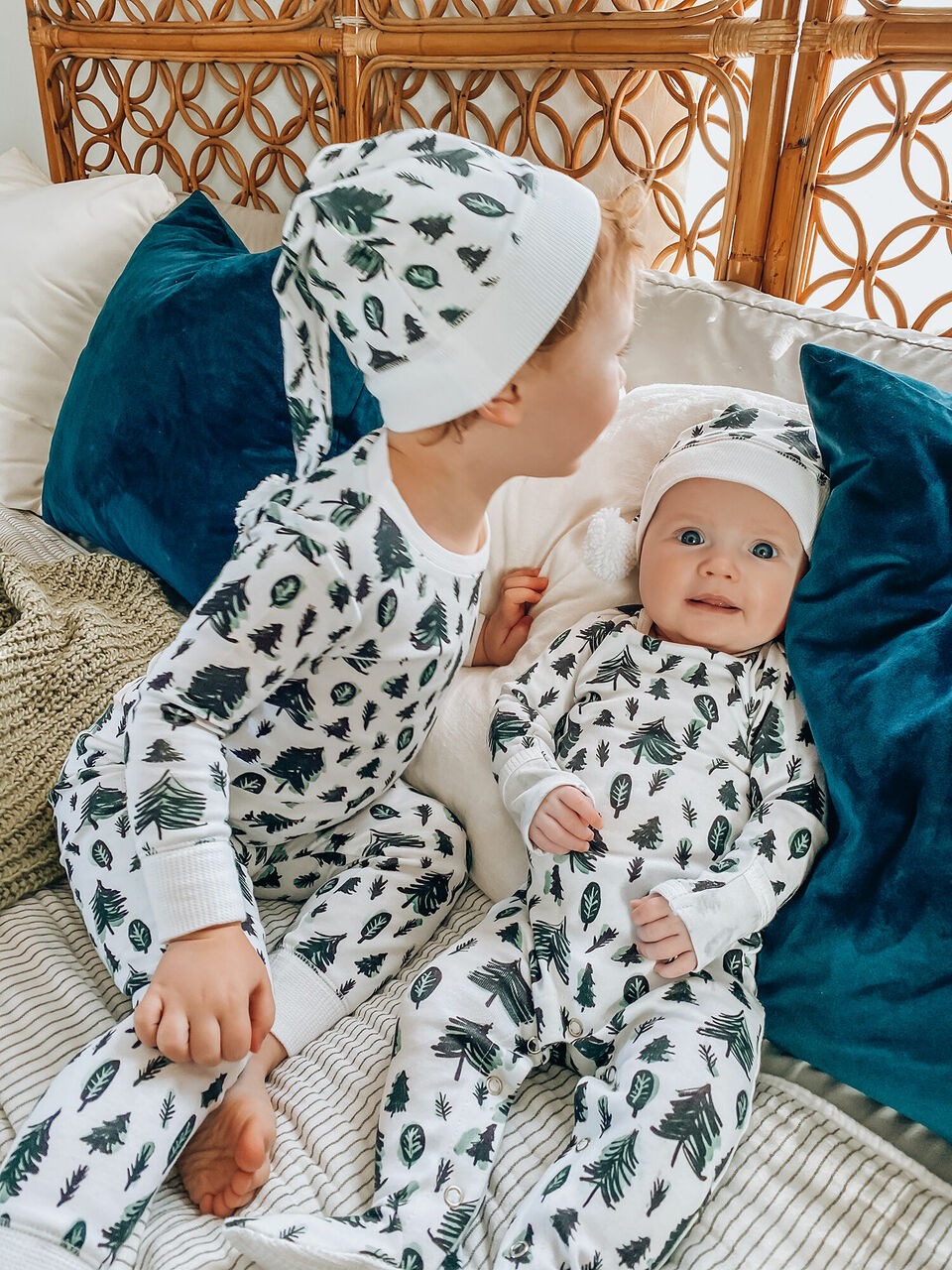 Oh Christmas Tree - Kids' Organic Holiday PJ & Cap Set