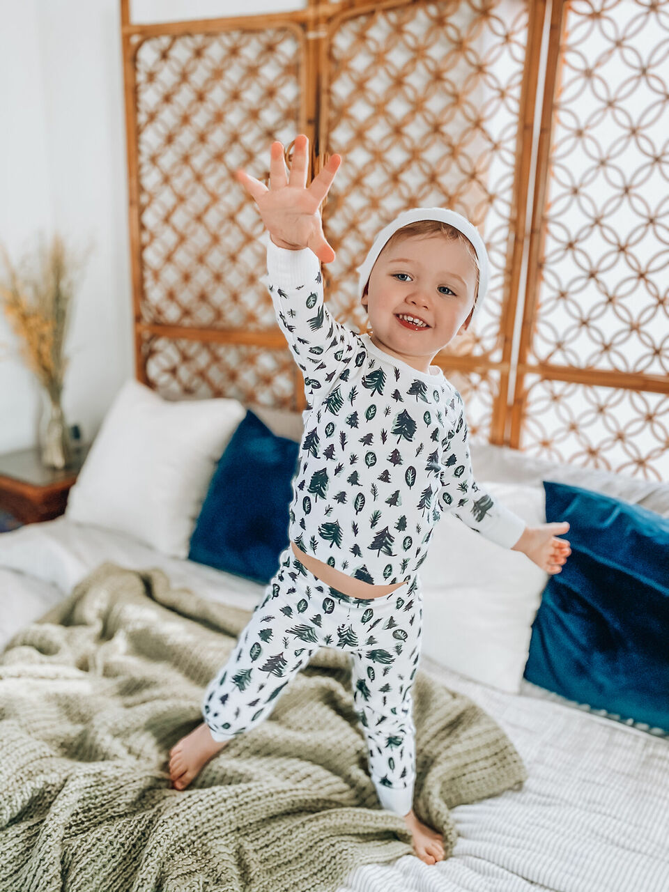 Oh Christmas Tree - Kids' Organic Holiday PJ & Cap Set