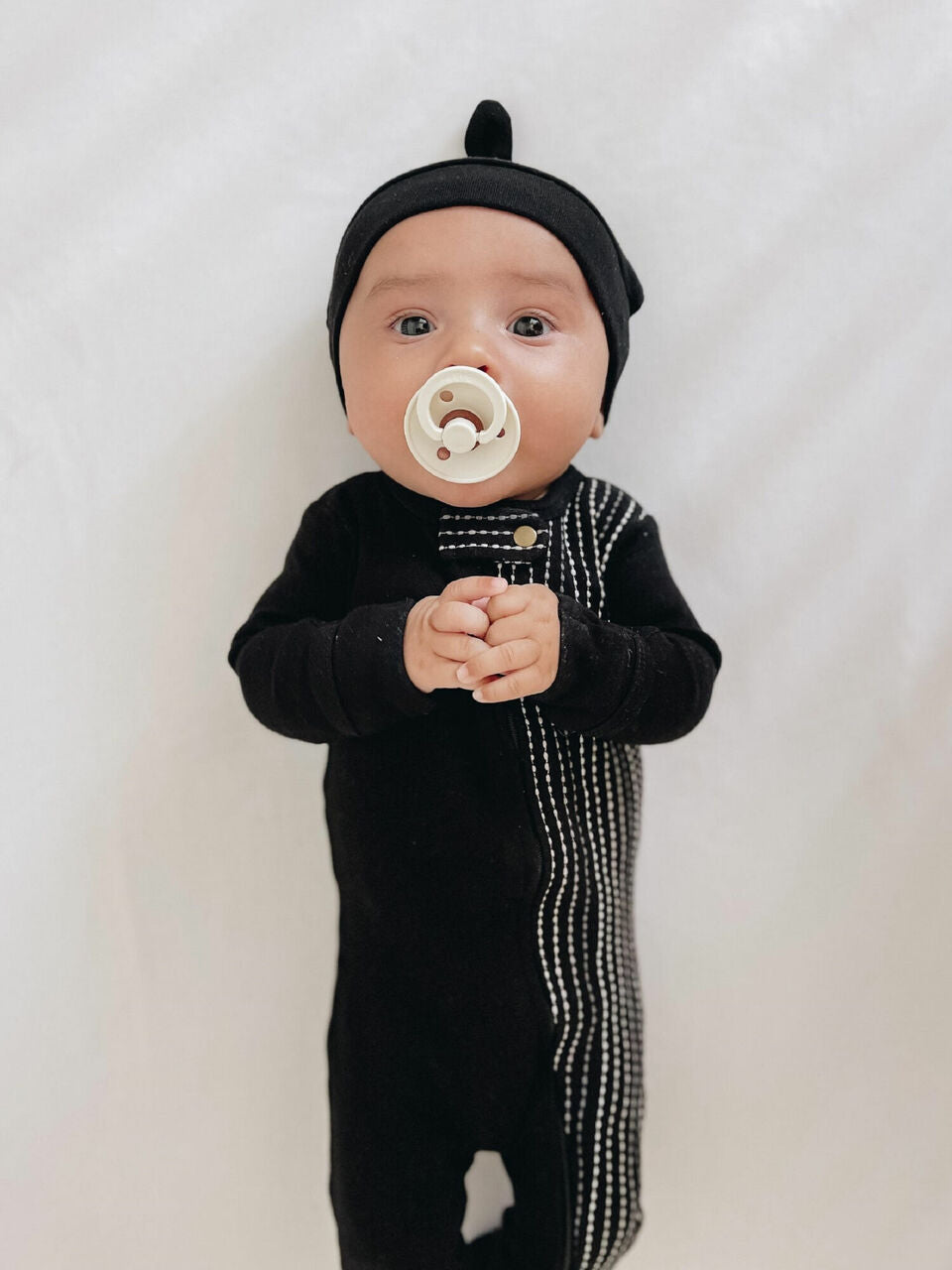 Black Dash - Organic Embroidered Zipper Footie