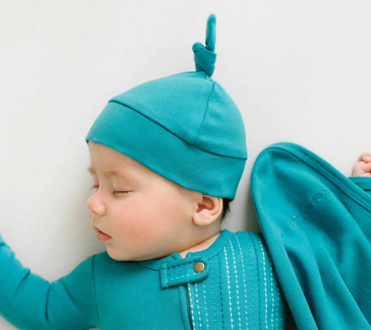 Teal - Organic Knotted Hat